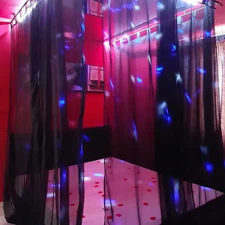 9 Secrets - Adults Only Love hotel